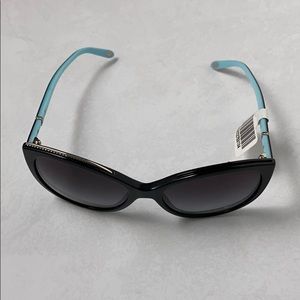 Tiffany & Co. Sunglasses - Missing part